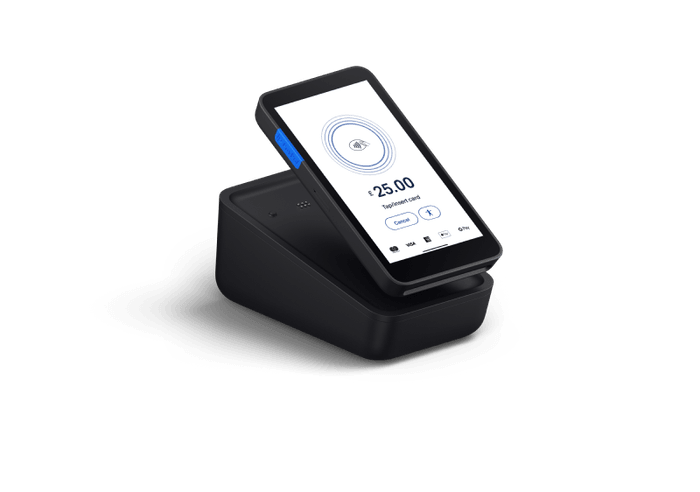 Zettle Terminal i sin laddstation